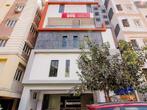 Manikonda Hotel | Hotel O JVP Hotels