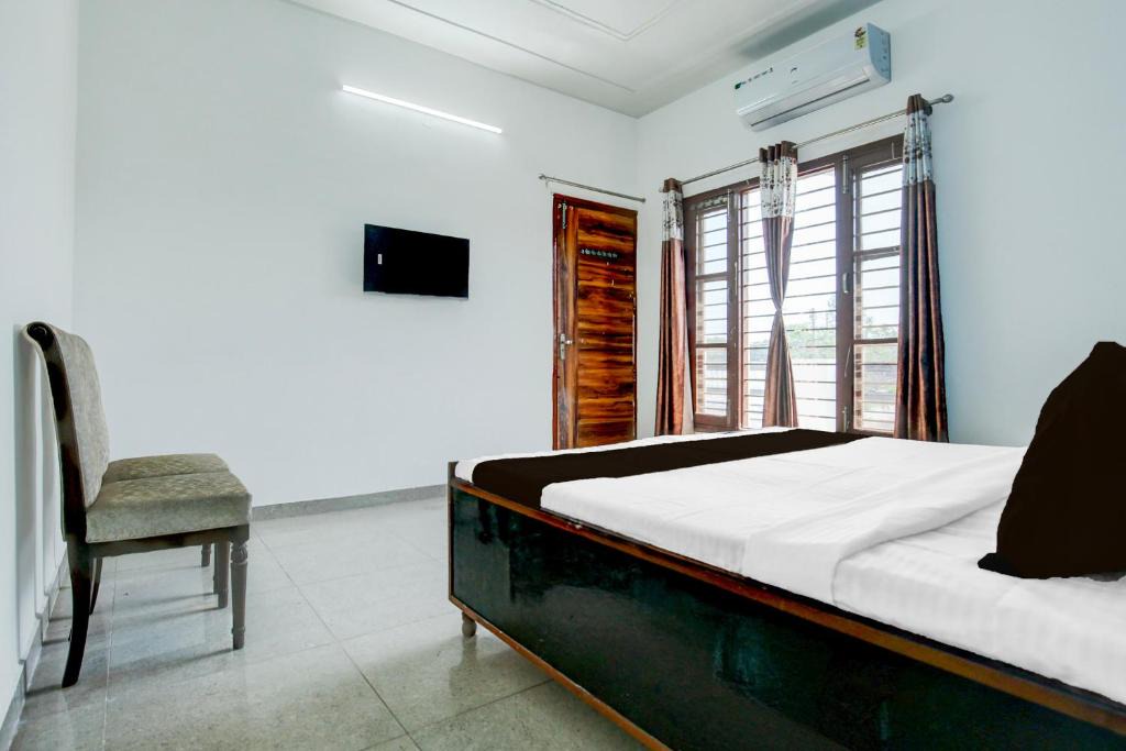 Kharar Hotel | Hotel O KLER Guest House