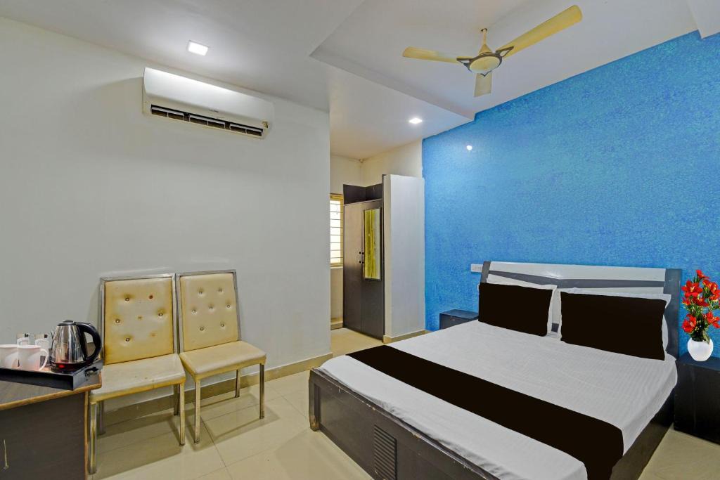 Siddipet Hotel | Hotel O Madhuram Lodge