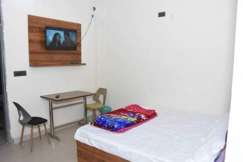 Dadri Hotel | Hotel O Midtown Hotel & Guest House