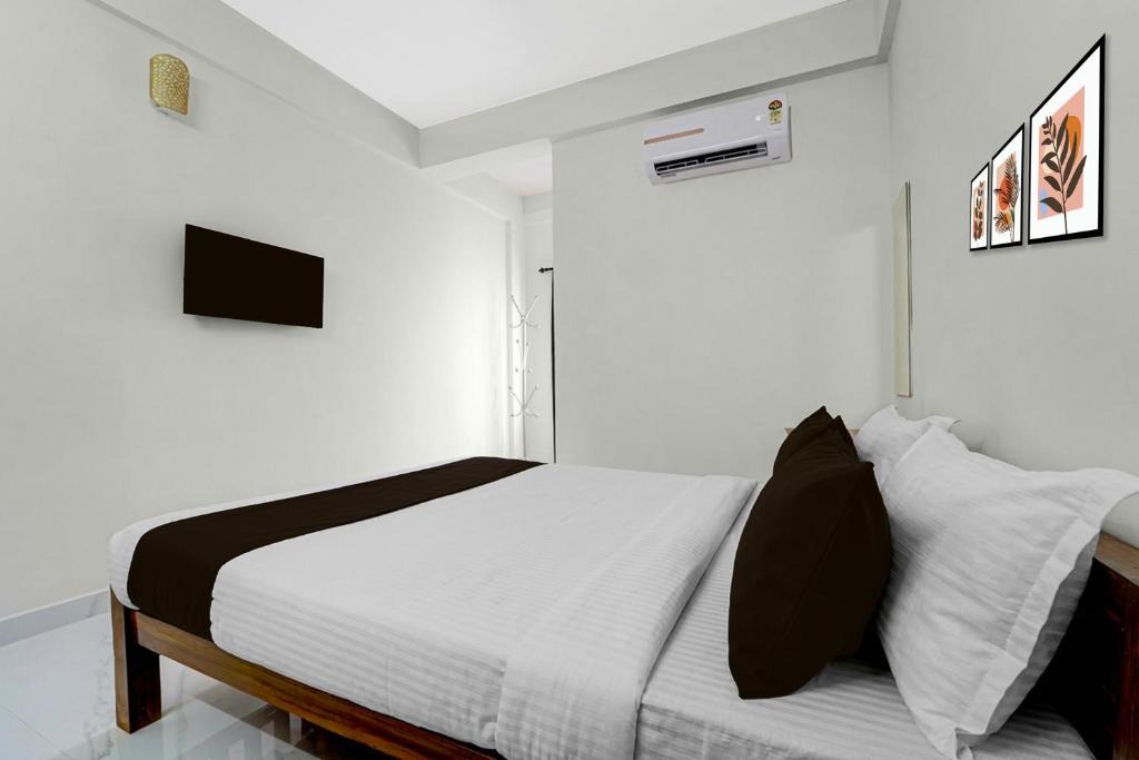 Thiruvananthapuram Hotel | Hotel O Moonlight Residency