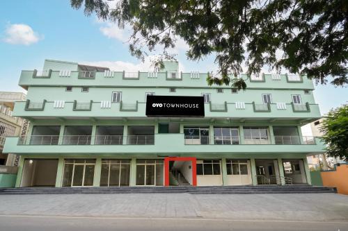 Hyderabad Hotel | Hotel O OLYMPIO PREMIUM ROOMS