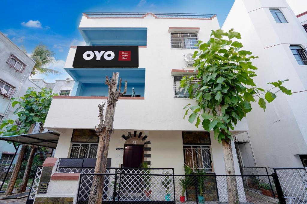 Aundh Hotel | Hotel O Shree Home Stay