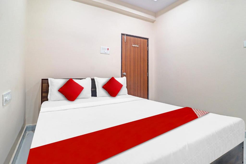 Hyderabad Hotel | Hotel O SV Grand