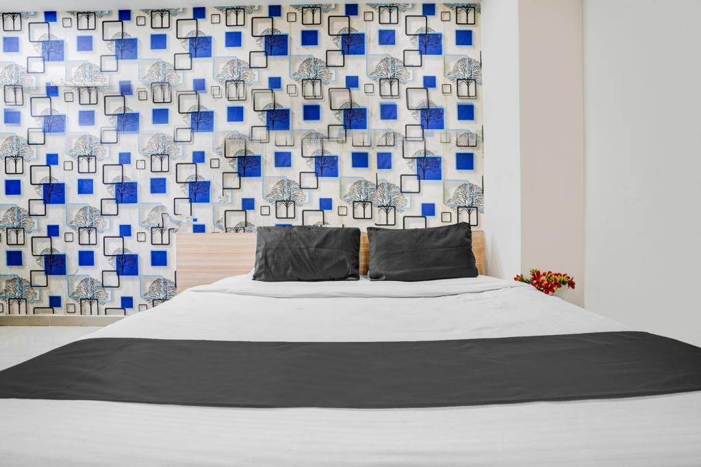Ellis Bridge Hotel | Hotel O Veejay