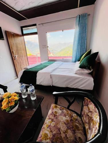 Narainkoti House | Hotel Opal Coleccion & Restaurant