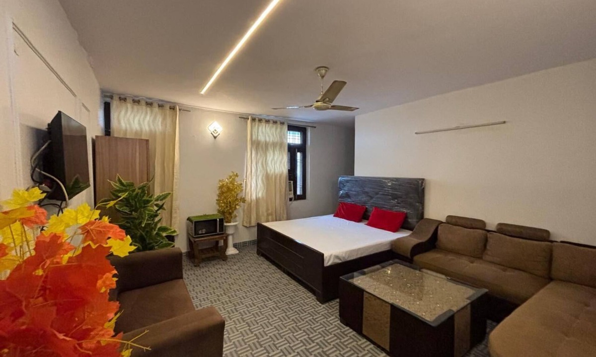 Faridabad Hotel | Hotel Park Square Resort