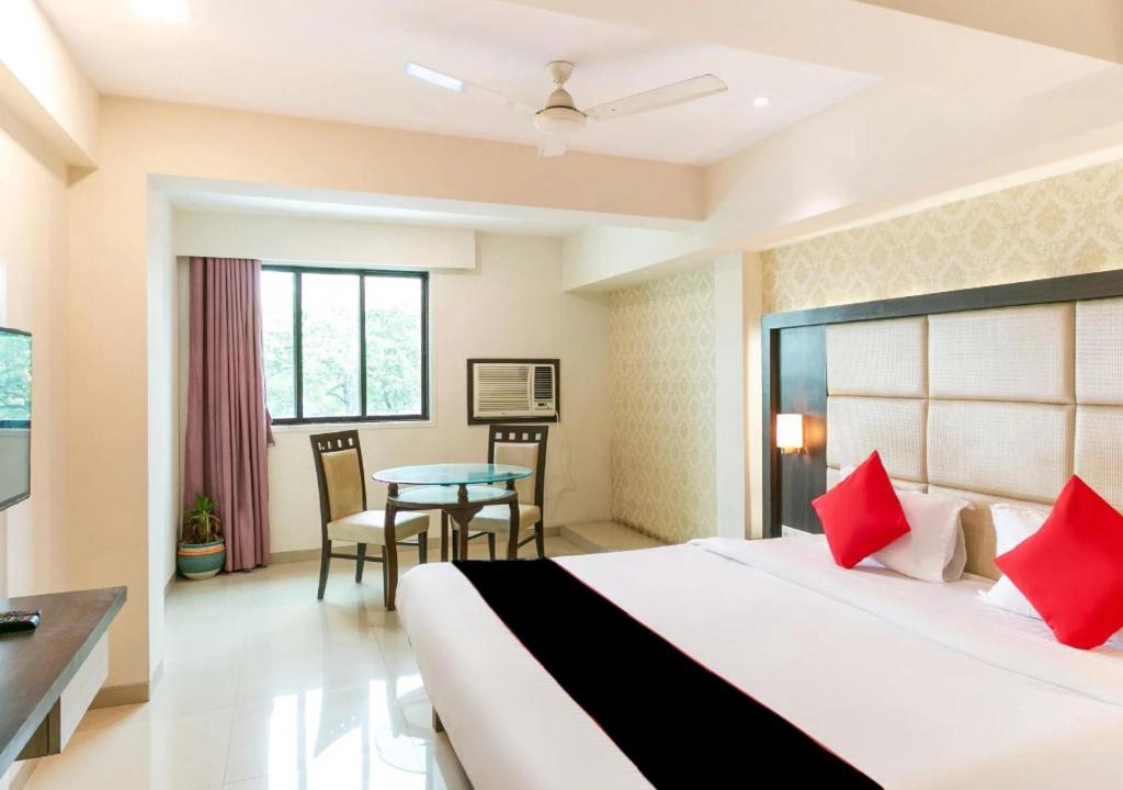 Amarnath Hotel | Hotel Pearl Residency