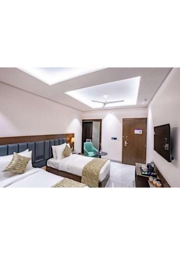 Taj Ganj Hotel | Hotel Raaj Palace