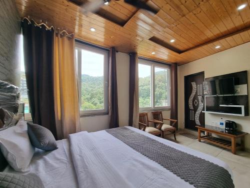 Banikhet Hotel | Hotel Rajinder Prasth