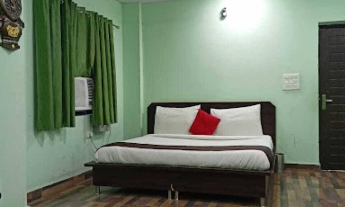 Rishikesh Hotel | Hotel Rameshwaram Inn