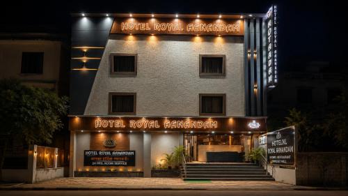 Gwalior Hotel | Hotel Royal Aanandam
