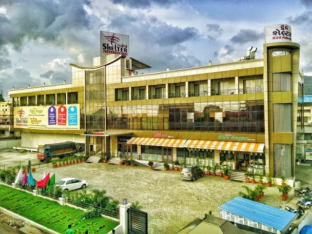 Vasai Hotel | Hotel Rudra Shelter International