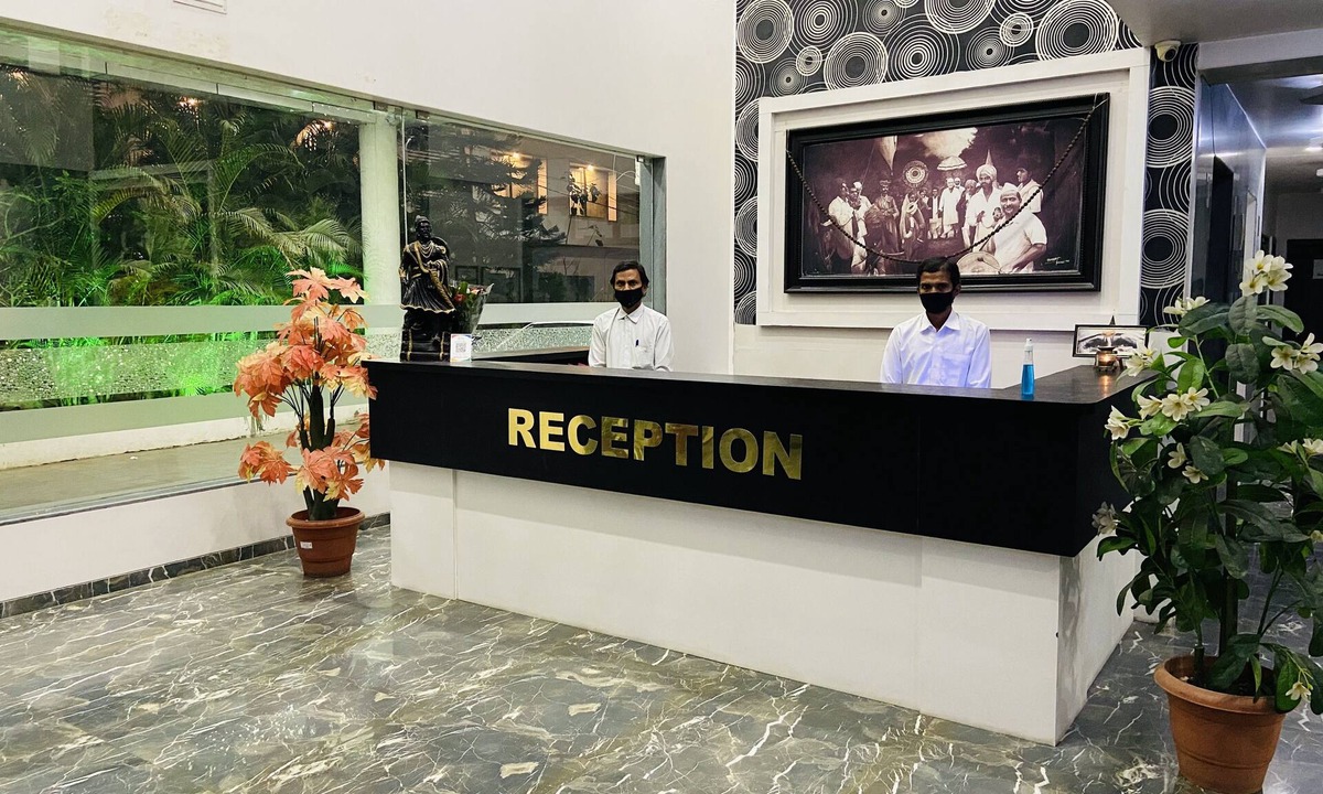 Shirdi Hotel | Hotel Sai Bansi