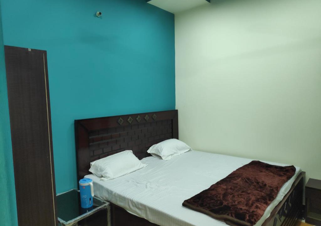 Kanpur Hotel | Hotel Sant Residency