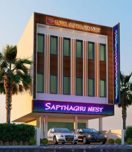 Seth Narang Das Layout Apartment | Hotel Sapthagiri Nest