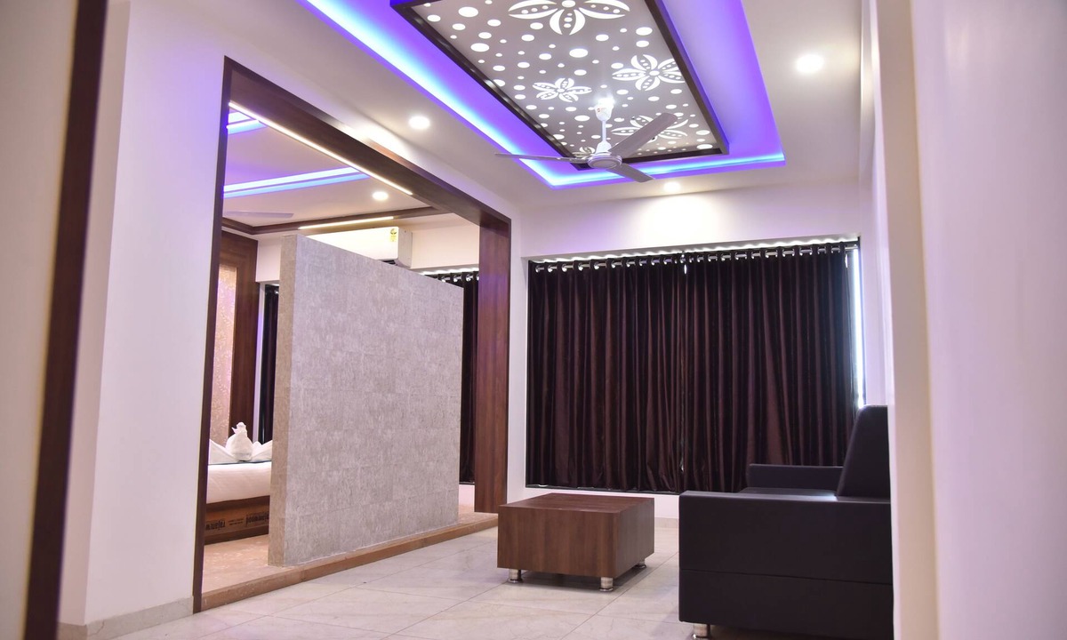 Morbi Hotel | Hotel Savera Inn