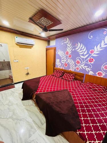 Ujjain House | hotel shree maya