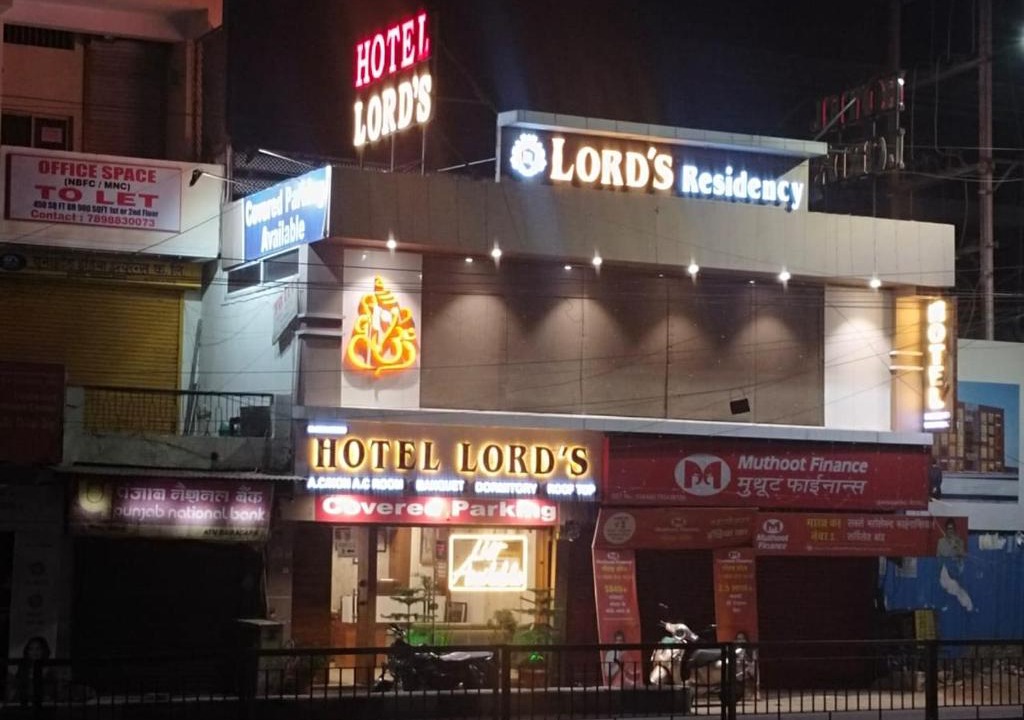 Bhopal Hotel | Hotel Silvora inn