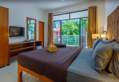 Saunta Vaddo Hotel | Hotel Sky Blue Baga Goa