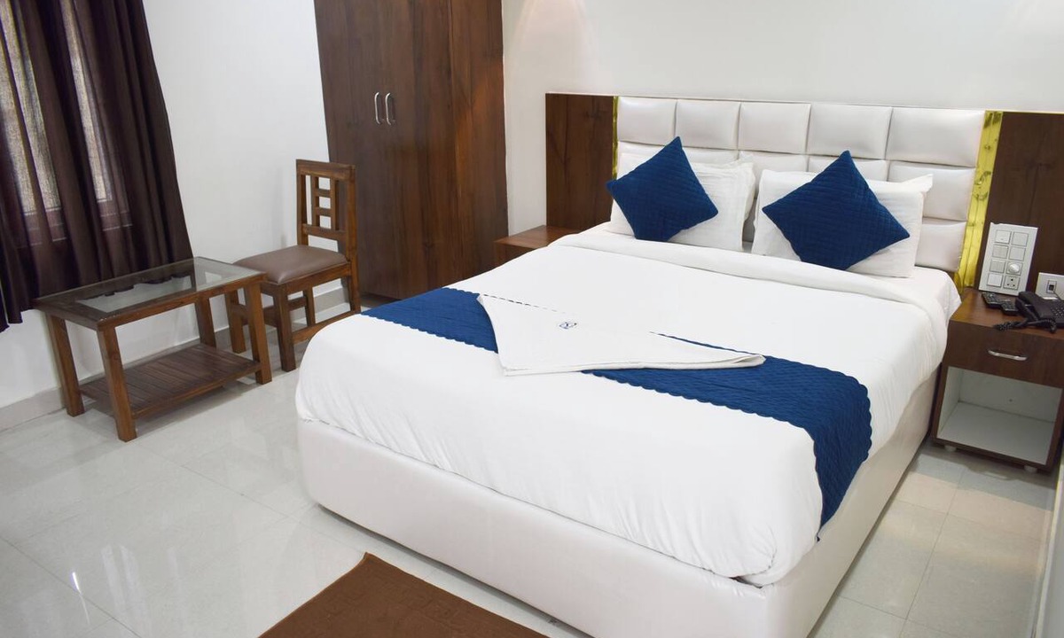 Warangal Hotel | Hotel Skyland