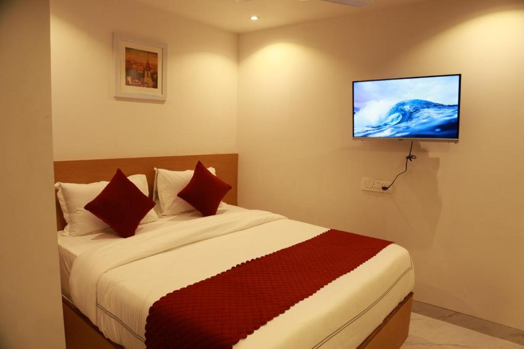 Vashi Hotel | Hotel Stayzi Inn