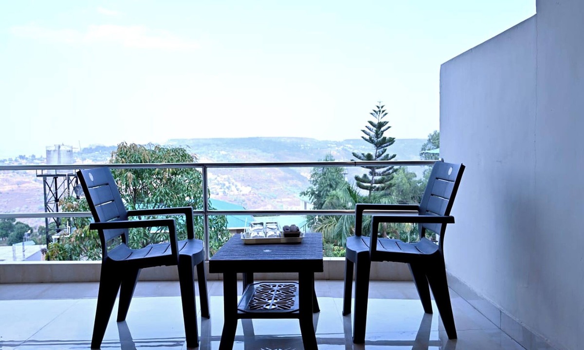 Bhilar Hotel | Hotel Sunrise, Panchgani