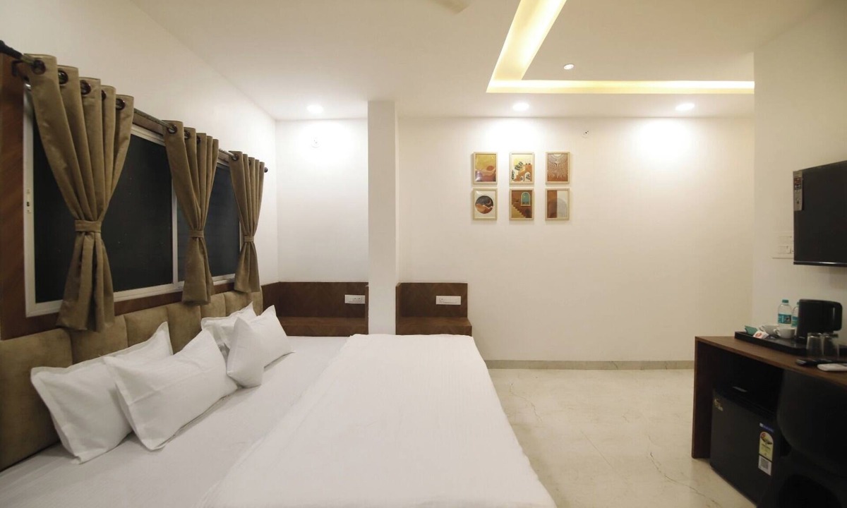 Ujjain Hotel | Hotel Super Stay