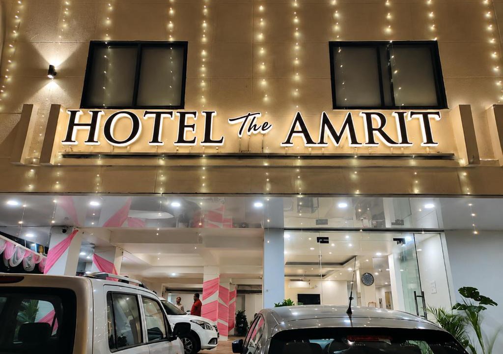Jabalpur Hotel | Hotel The Amrit