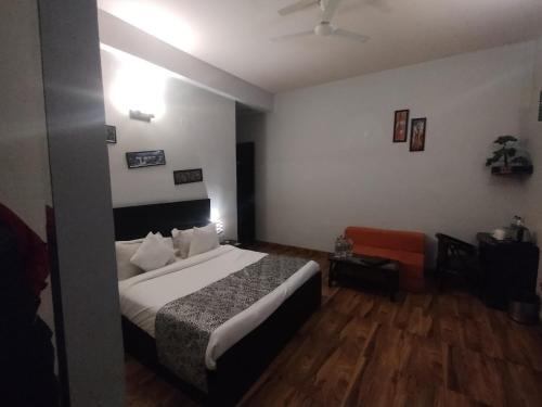 Vrindavan Apartment | Hotel The Grand vrindavan