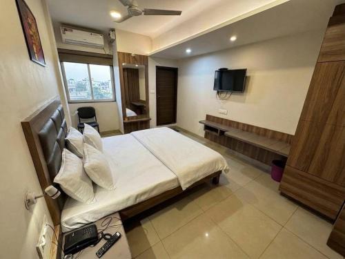 Gwalior Hotel | Hotel The Victoria Inn