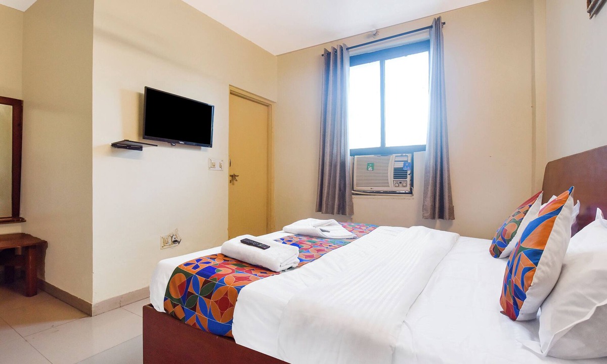 Vaishali Nagar Hotel | Hotel Utsav
