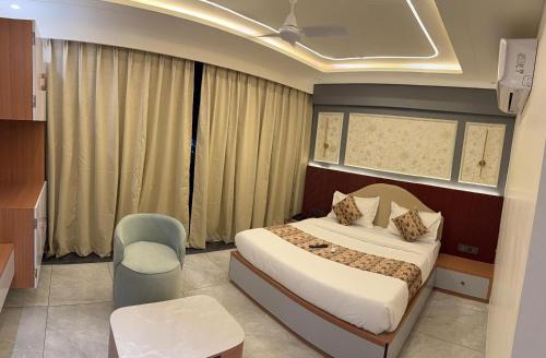 Vadodara Hotel | Hotel Vallabh Sky