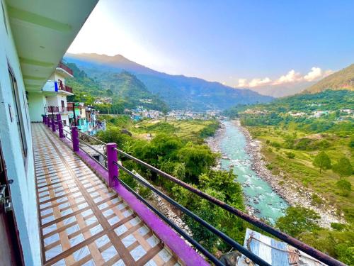 Dunda Hotel | Hotel Vijay Lok