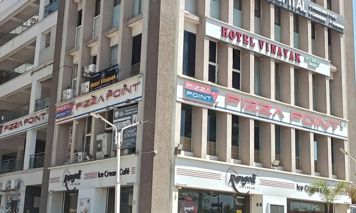 Ahmedabad Hotel | HOTEL VINAYAK