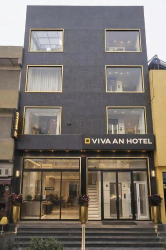 Vrindavan Hotel | Hotel Vivaan - Walk to Banke Bihari Temple