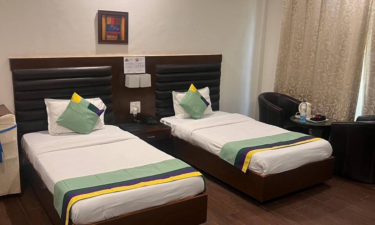 Sonepat Hotel | Hotel White Castle