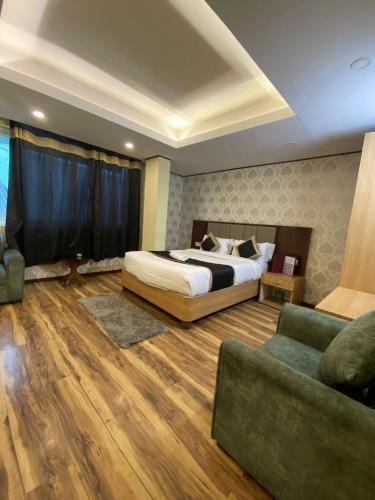 Mathura House | Hotel White House