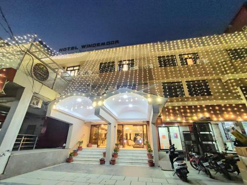 Khattalwada Hotel | Hotel Wndsmur