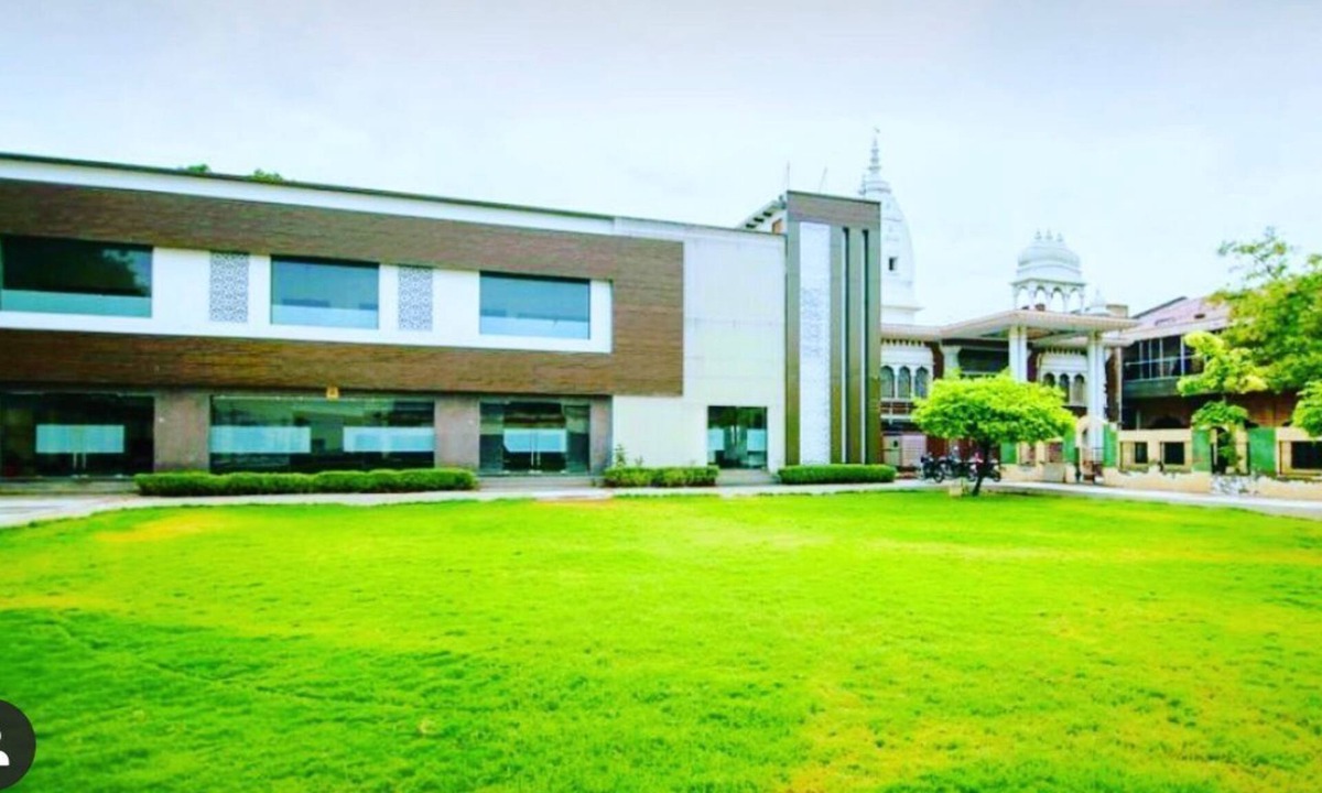 Vrindavan Hotel | Hotel YashoGopal Resortico