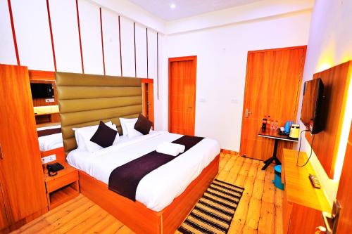 Basai Hotel | Hotel Yuvan Palace - Agra