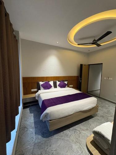 Zirakpur Hotel | HotelEleven