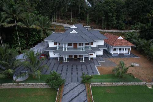 Devikolam Resort | Humblebee Retreat Tattekkad