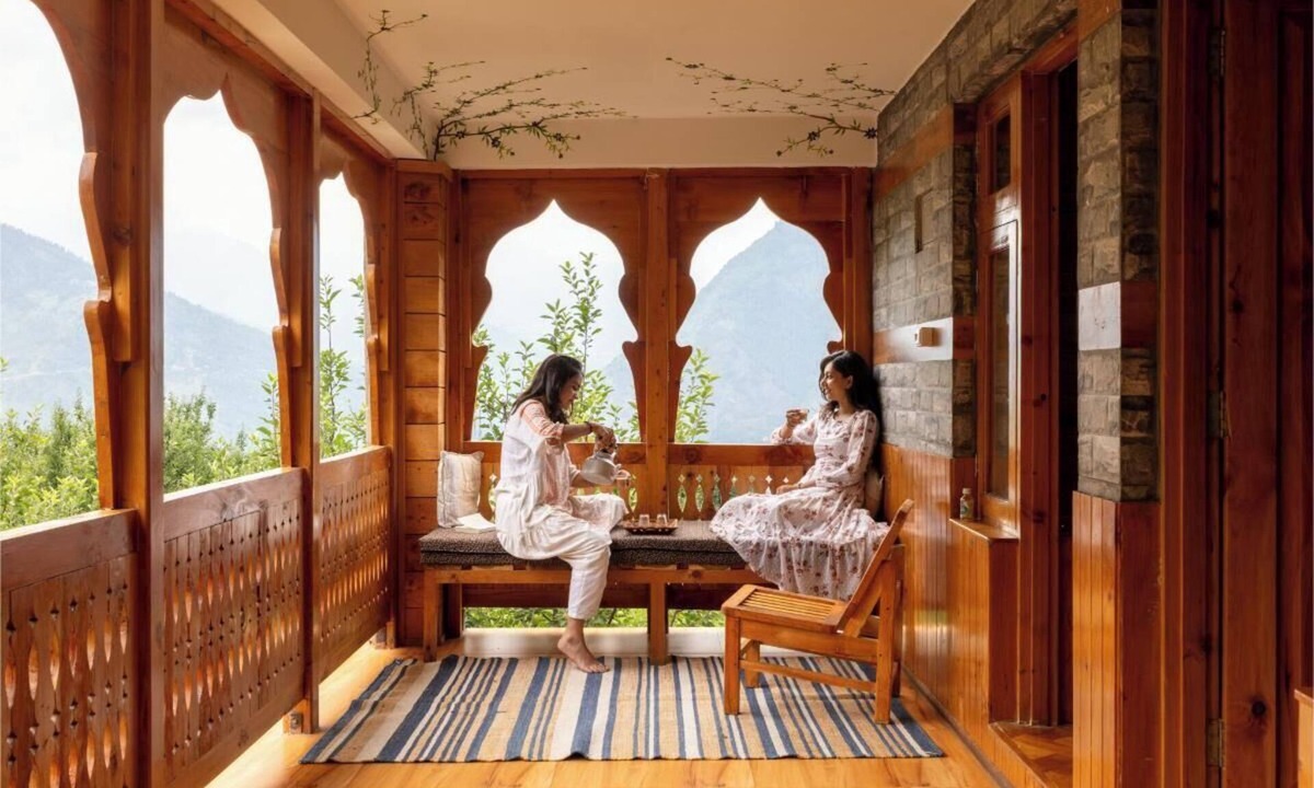 Manali Hotel | Huts And Hunters Cottage Manali