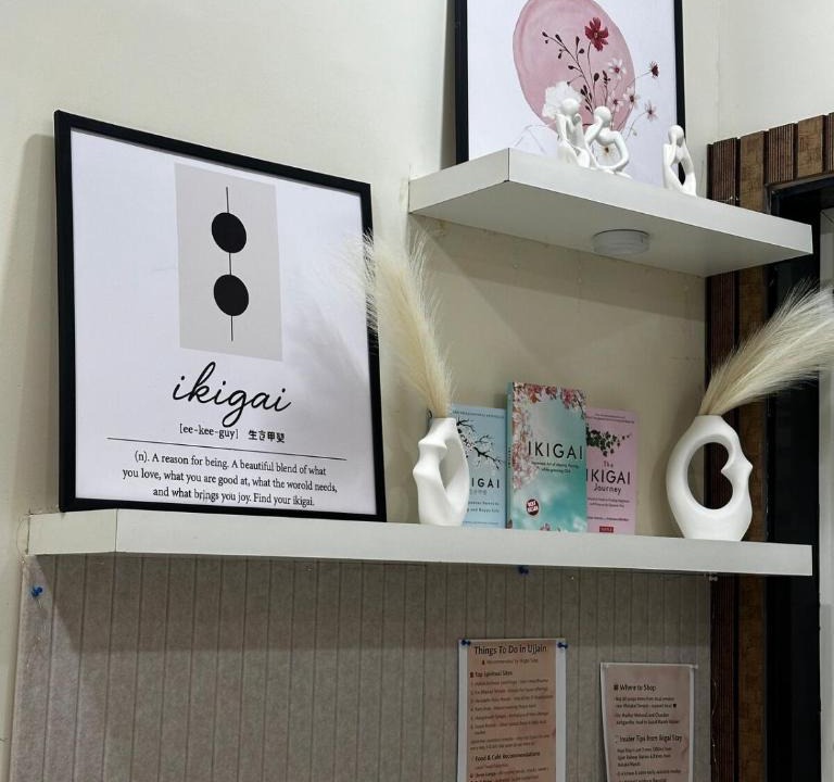 Ujjain Apartment | Ikigai Stay 3BHK Duplex