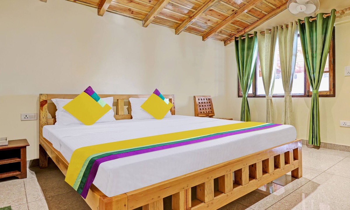 Nainital Hotel | Itsy By Treebo - Drishti Cottage