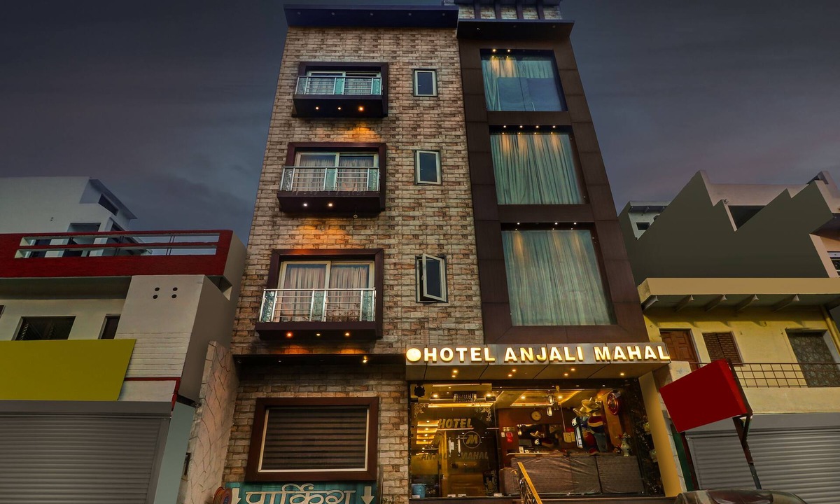 Mathura Hotel | Itsy Hotels Anjali Mahal 500, Mtrs From Mathura Railway Station