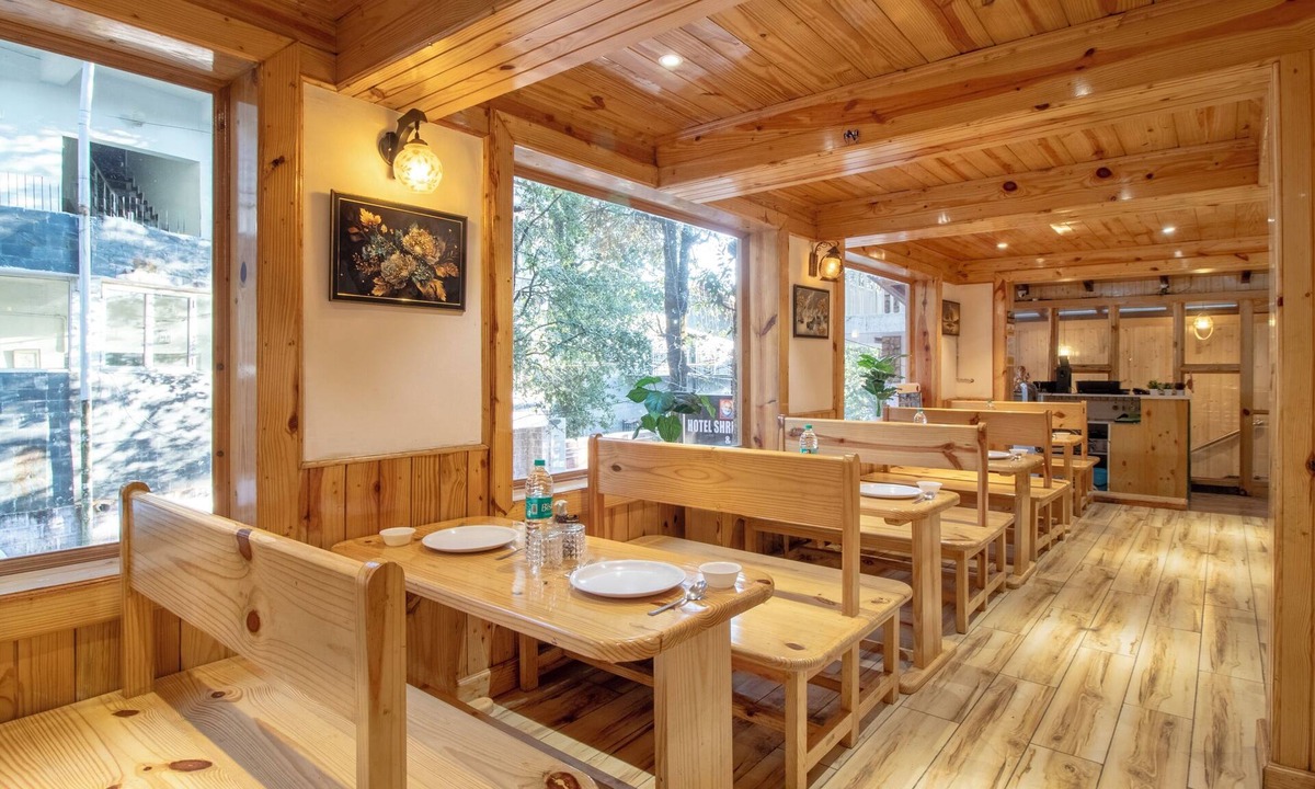 Nainital Hotel | Itsy Hotels Shri Gv Inn, 600 Mtrs From Tiffin Top