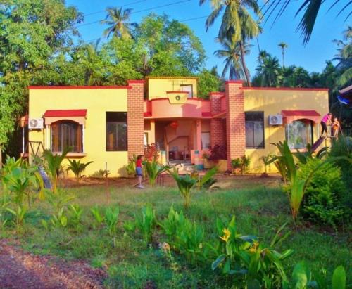 Harihareshwar Bed & Breakfast | Jain's Homestay