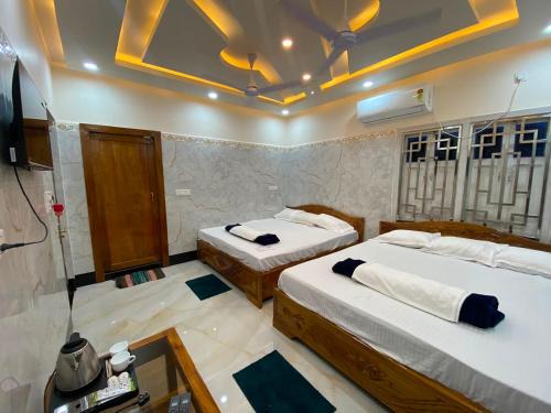 Mayapur Hotel | Jalangi Empire
